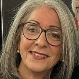 Meet your Posher, Posh